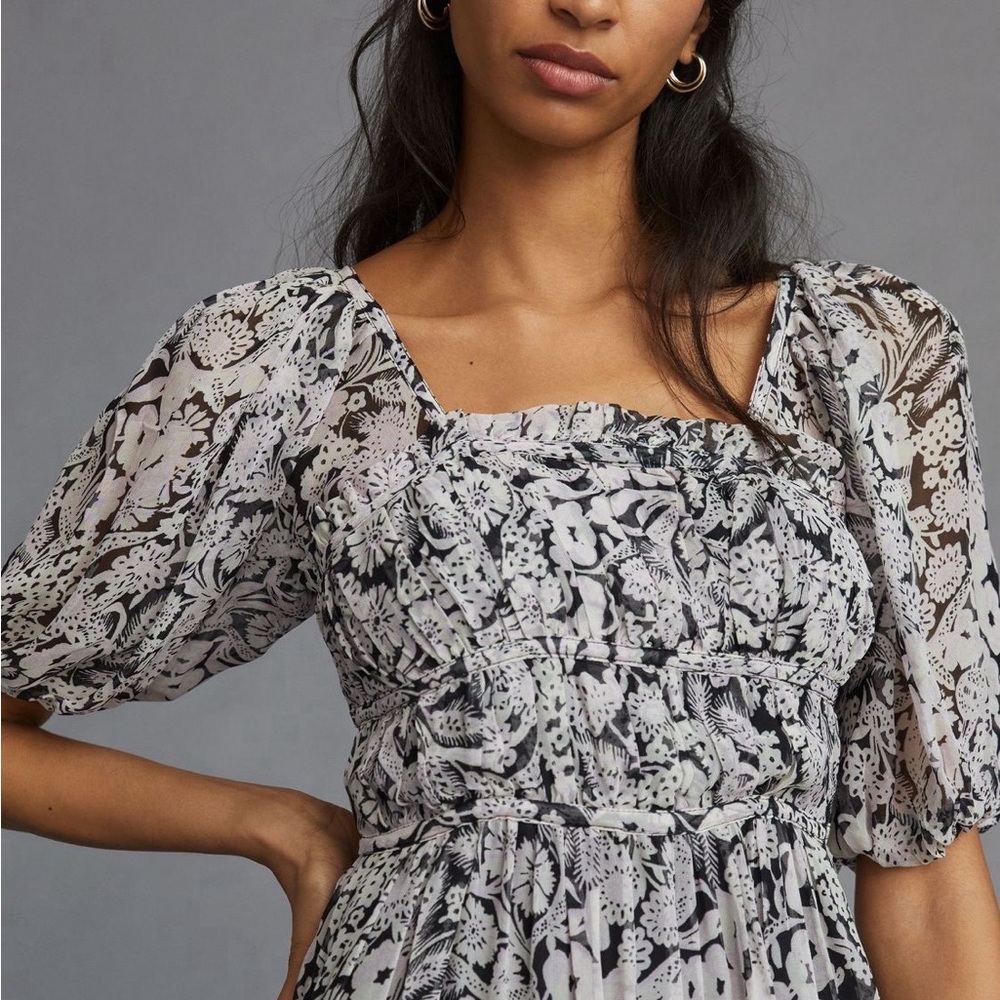 👗🌟Anthropologie Square Neck Smocked Midi Dress Boho Floral Black White XS 0 2 - Picture 4 of 12